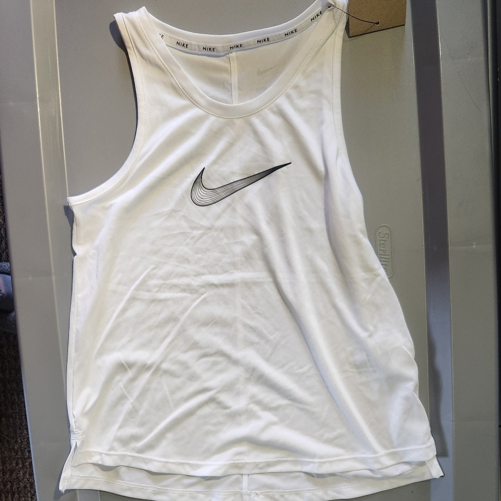 Nike Dri-Fit Kids M